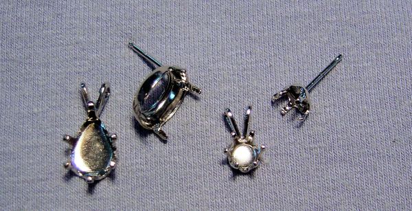 Findings: Rhodium Plated Snap Ins