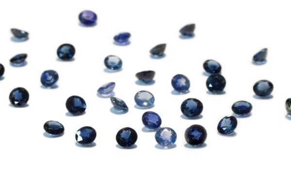 4mm Ceylon Sapphires 3