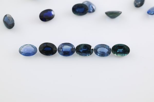 Wholesale 5 x 7 mm Sapphires Faceted Ovals