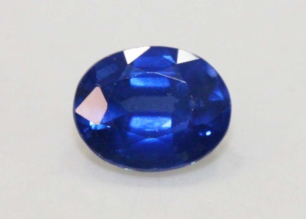 Sapphire Faceted Oval, 1.31 cts. - 5.8x7.2mm