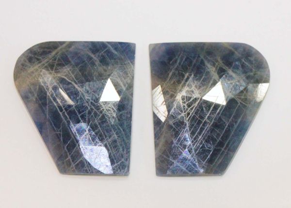 Sliced Sapphire Pair, 37.12 cts. - 20.5x24mm