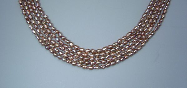 Platinum Rosé 2.5-3mm Oval Pearls 
