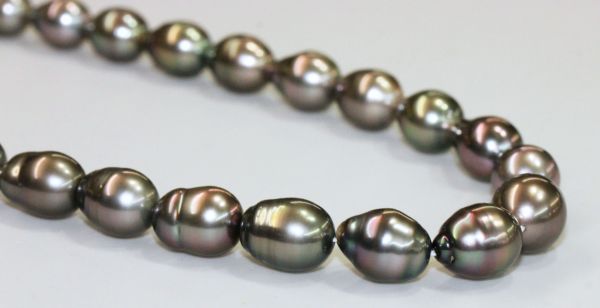 Pear Shaped Tahitian Pearls