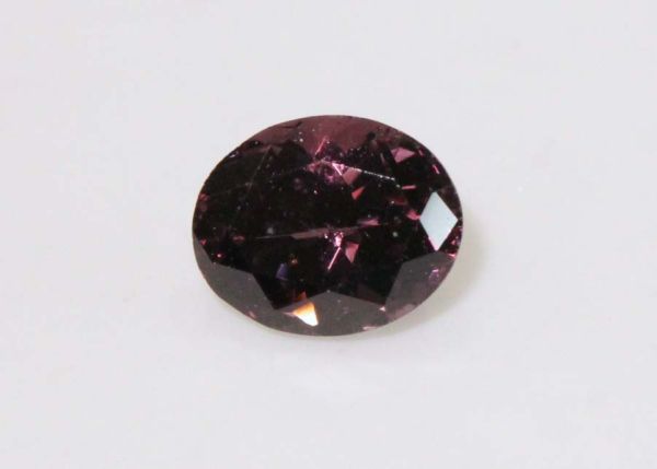 Spinel Red Raspberry Faceted Oval, 0.81 ct. - 5x6.15mm