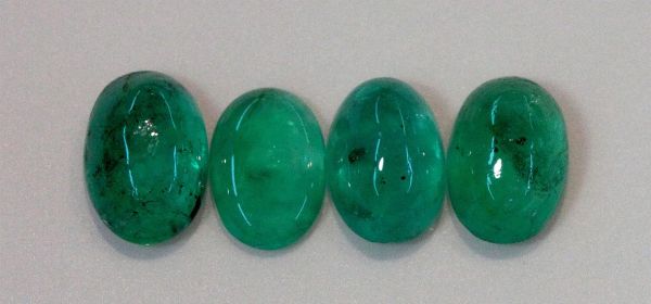 Emerald Oval Cabochons, 4x6mm - Regular Grade
