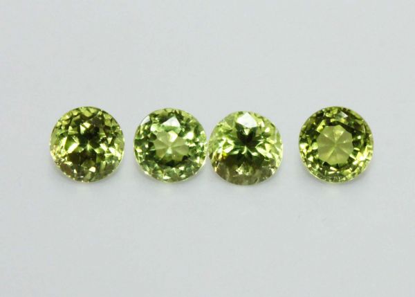 Peridot Rounds - Special Lot