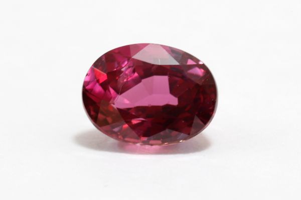 Ruby Faceted  Oval, 0.79 ct. 4.4x5.8mm