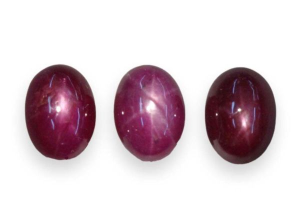 Star Ruby Oval Cabochons - 5x7mm