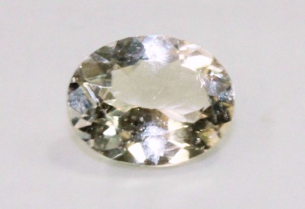 Morganite Oval - 1.60 cts.