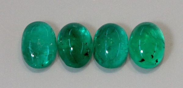5x7mm Emerald Cabochons - Select Grade