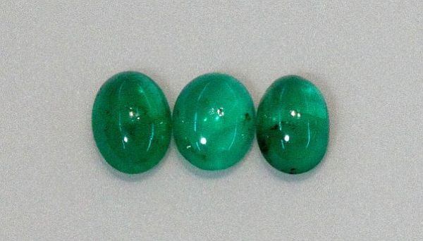 Emerald Oval Cabochons, 3x4mm - Select Grade