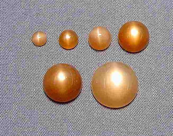Red Catseye Moonstone Round Cabochons