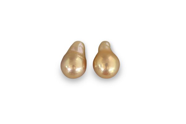 Wholesale Natural Color Fireball Pearl Pair 13 - 15 mm