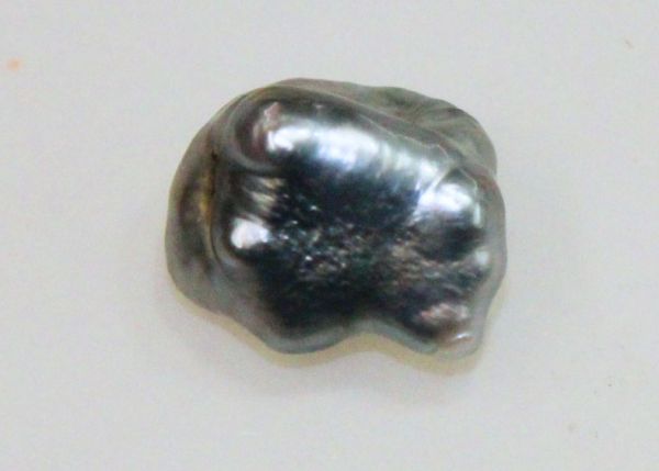 Black Tahitian Keshi Pearl - 0.56 gm.