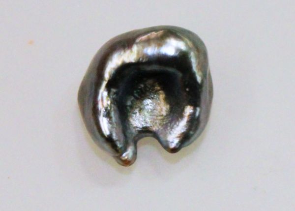 Black Tahitian Keshi Pearl - 0.65 gm.