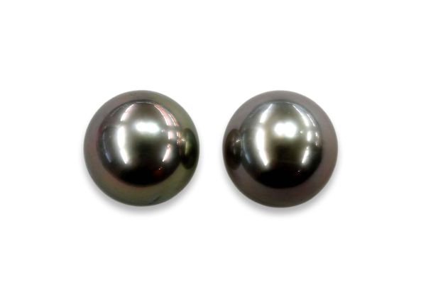Natural Color Tahitian Pearl Pair – 9.2 mm
