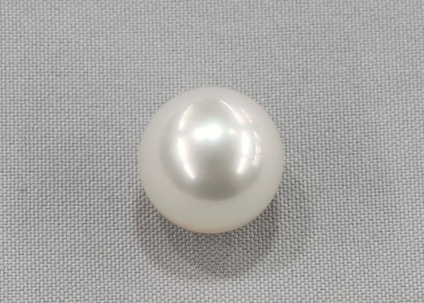 11.25 mm White Round South Sea Pearl