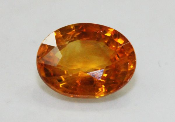 Sapphire, Golden Yellow  Oval -1.88 cts.