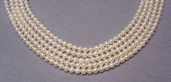 3.5-4mm Round Japanese Pearls