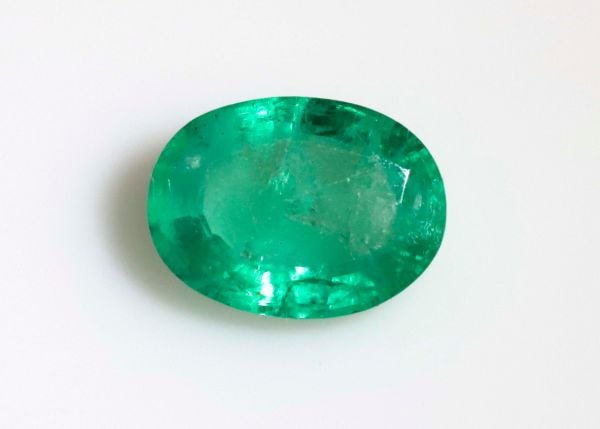 Emerald Faceted Oval, 1.14 cts. - 5.8x7.8mm