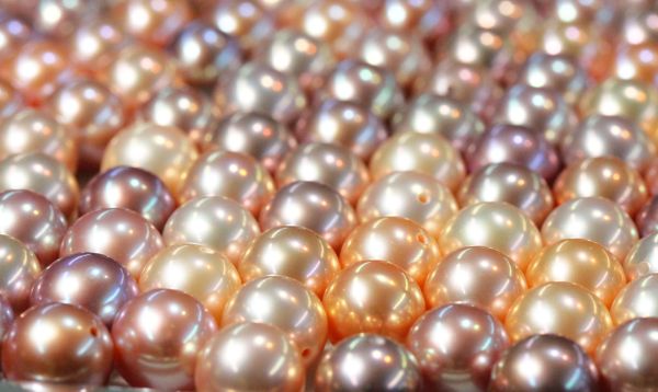 8.5-9mm HD Gemmy Natural Color Pearls 