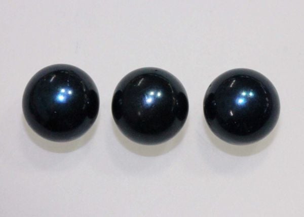 12-12.5mm Black HD Pearls