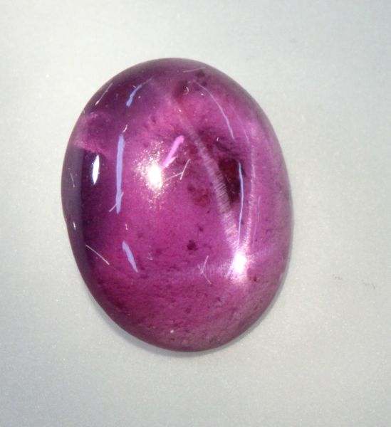 Star Ruby Oval Cabochon, 1.79 cts. 6.6x8½mm - Fine Grade