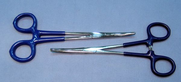 Curved Hemostat
