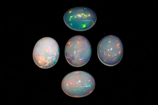 8x10mm Opal Ethiopian Cabochons - Regular Grade 
