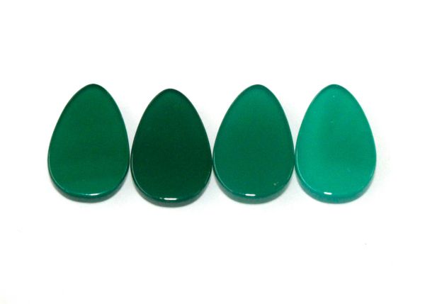 Green Onyx Pear Shaped Tiles - 8x12mm