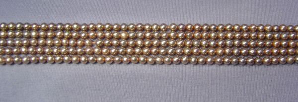 Platinum Rosé Rounded Pearls
