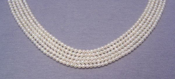 2-2.5mm Round Japanese Pearls