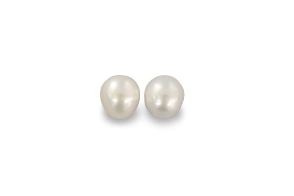9 - 9.5 mm South Sea Pearl Pair