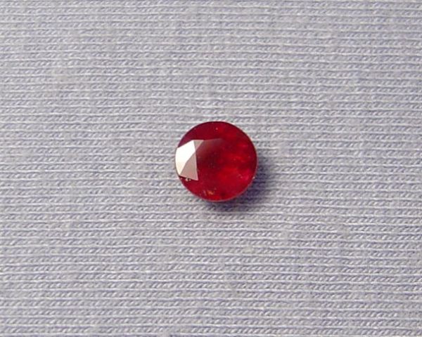 Ruby Faceted Round 6.4mm - 1.23 cts. - Fine Quality