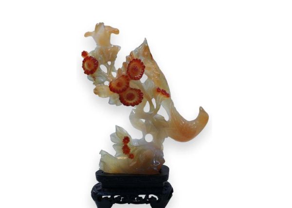 Agate Hand-Carved Statue - Seated Beauty with Flowers