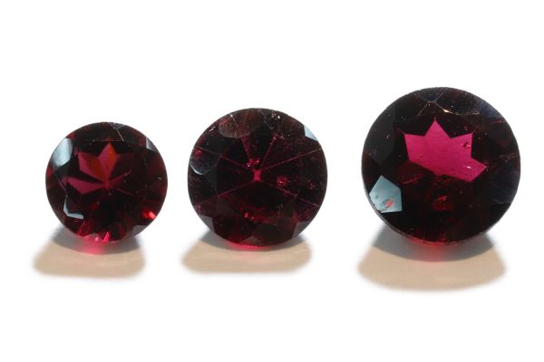 almandite garnet faceted