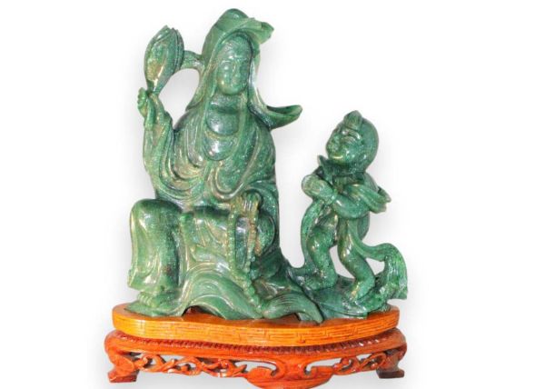 Aventurine Statue - Buddha with Child