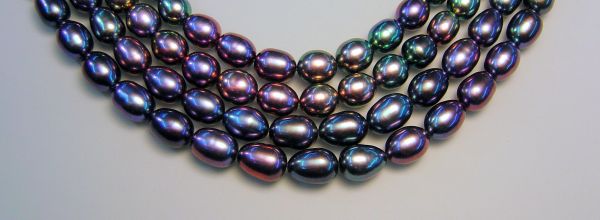 Peacock 8-8.5mm Smooth Oval Pearls