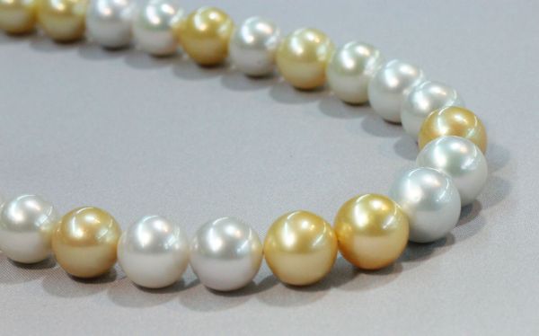 11-12.6mm Natural Color Gold and White South Sea Pearl Strand