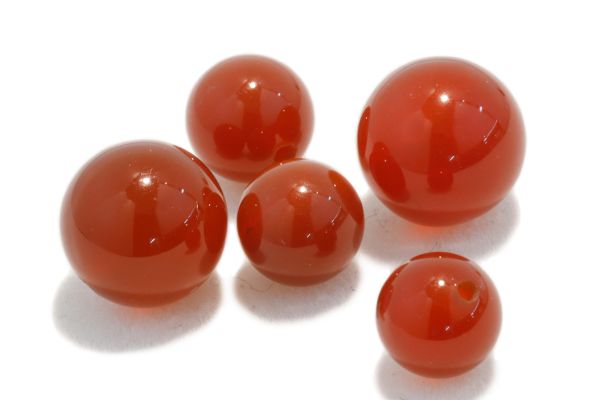 carnelian half drilled