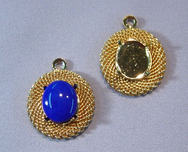 Findings: Gold-Plated Pendant - Lot of 41