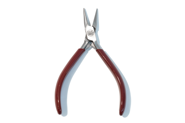 chain nose pliers 1