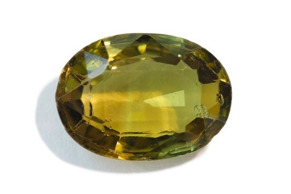 Chrysoberyl Faceted Oval, 1.10 cts. - 5.6x7.8mm