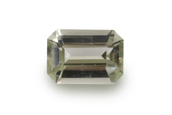 6.4 x 9mm Rare Natural Green Diopside – Close-Up