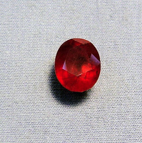 Ruby Fissure Filled Faceted Oval 8.8x11.25mm - 6.33 cts.