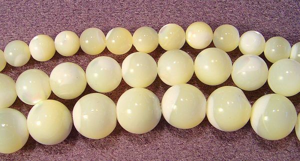 Mother-of-Pearl Round Beads