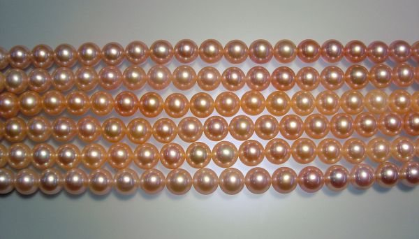 Natural Color 8-8.5mm Round Pearls