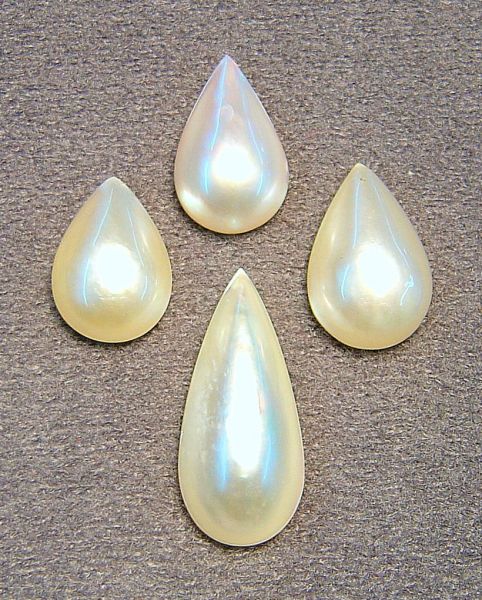 Pear-shaped White Mabé Pearls
