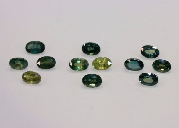 Green Sapphires Faceted Oval - 4x6mm 