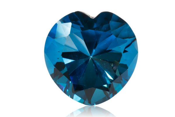 16mm london blue topaz hearts